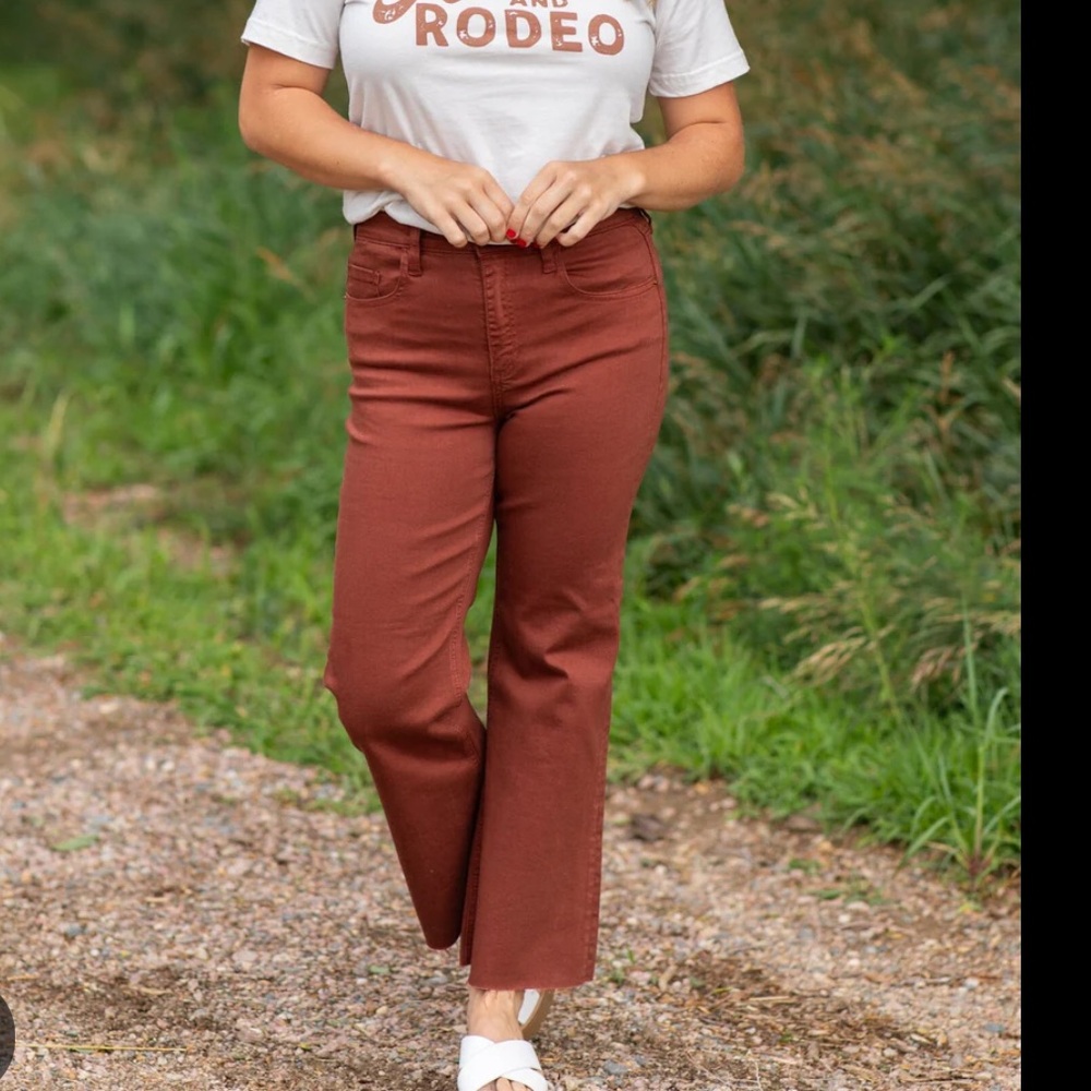 NWT Sneak Peek High Rise Kick Flare Heather Jeans in Rust